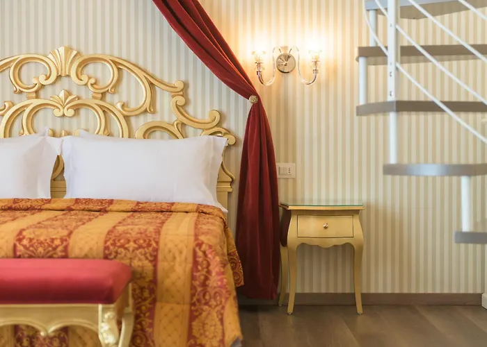 Regina Del Garda Suite