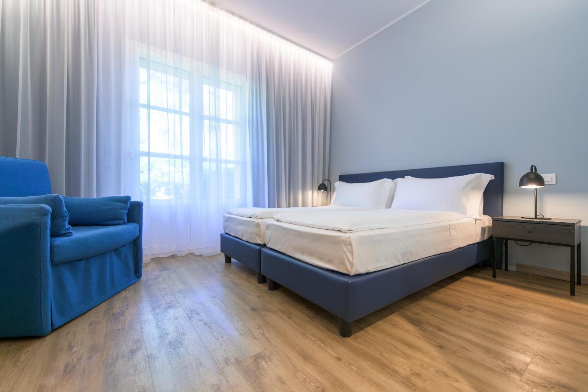 Regina Del Garda 4*